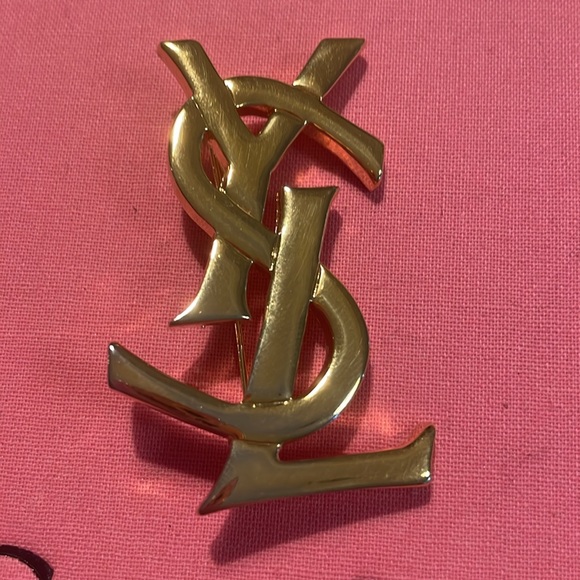 Yves Saint Laurent vintage Brooch. Excellent condition. - Picture 2 of 5